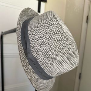 NWT Nine West Fedora